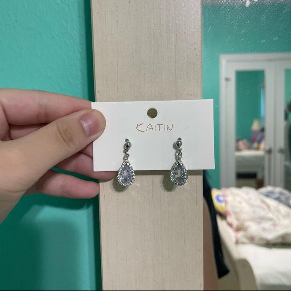 ‼️EARRINGS - Picture 5 of 7